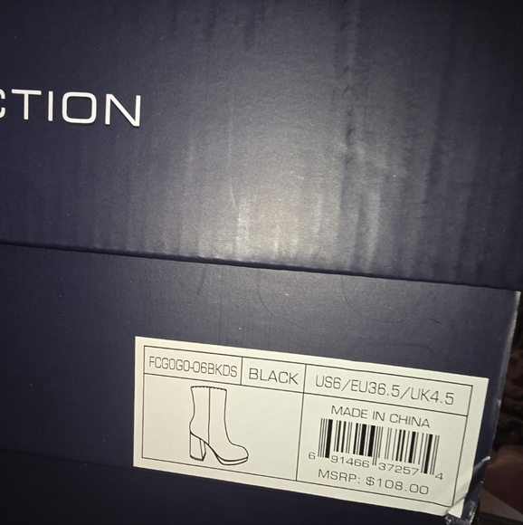 French Connection women's gogo ankle boot, Size 6.0 New with box. - Picture 8 of 12